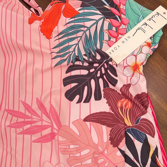 Nicole Miller Blush Floral One Piece Swimsuit Pink Size 10 NWT - Picture 3 of 10